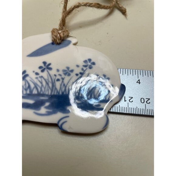 Russ Pottery Bunny Ornament Number 2563 - Picture 9 of 14